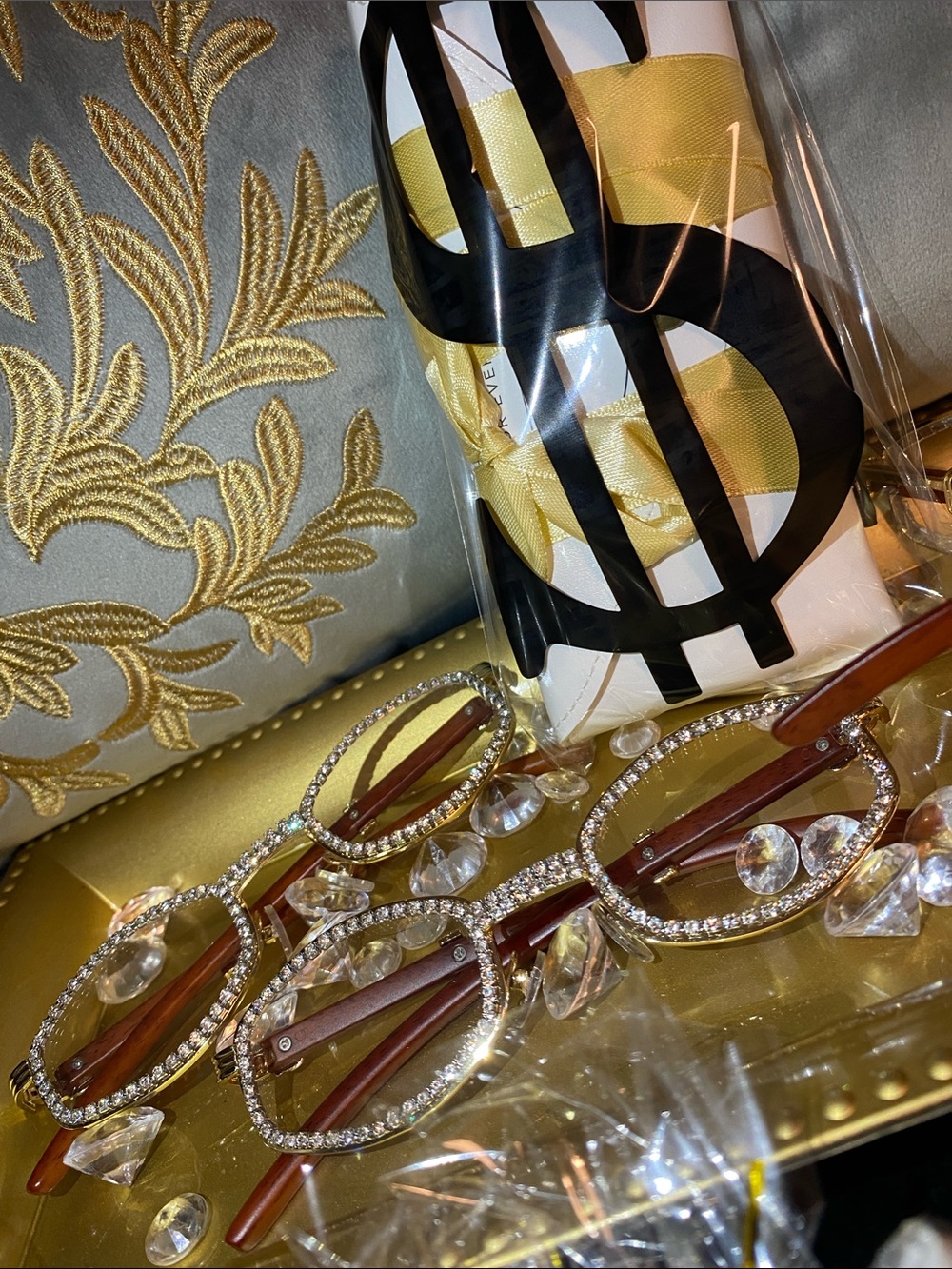 Millionaire Celebrity Lab Stones UV coat clear sunglasses wood. Look Like Money